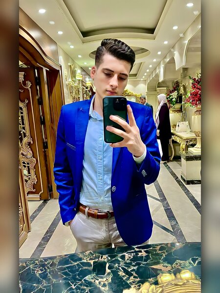 صورة شخصية